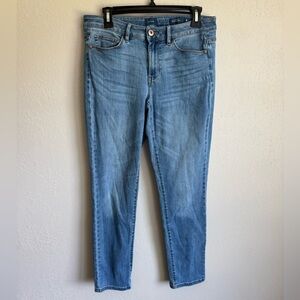 J.Jill Light Wash Denim Boyfriend Straight Leg Ankle Jean Womens 8 Mid Rise